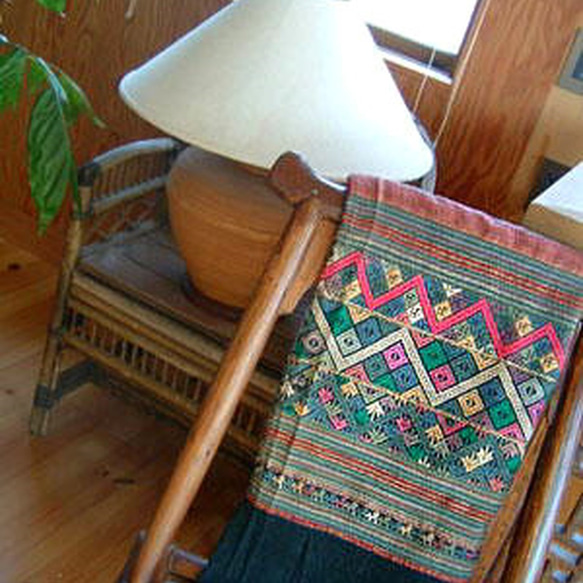 タイ族の手織りシン、アジアンオールドテキスタイル 7枚目の画像