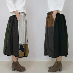 草木染め、手織り綿のパッチワークバルーンスカート、フリーサイズ， 8枚目の画像