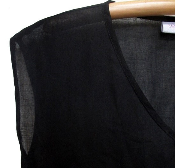SALE☆彡ゆったりサイズの涼しいコットン黒の半袖ブラウス、２L 6枚目の画像