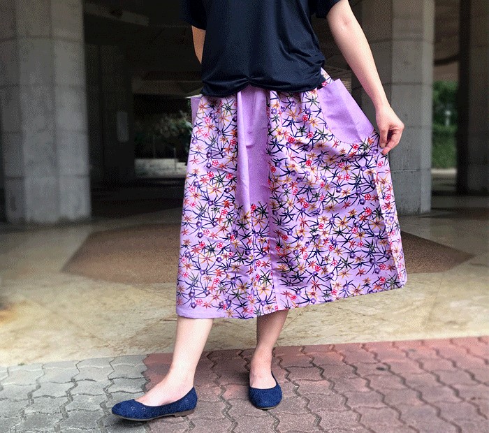 着物リメイク花柄刺繍ロングスカート ピンク 着物リメイク ローズピンクの花柄スカート B フレアスカート て