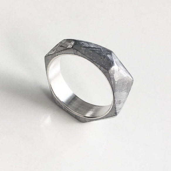 ASPECT - Faceted Angular Cut Meteorite Sterling Silver Ring 1枚目の画像