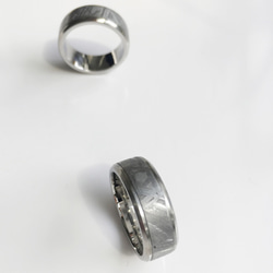 隕石 Beveled Edges Meteorite Stainless Steel Wedding Ring 4枚目の画像