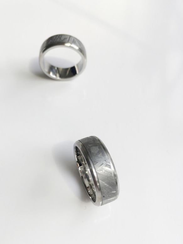 隕石 Beveled Edges Meteorite Stainless Steel Wedding Ring 4枚目の画像