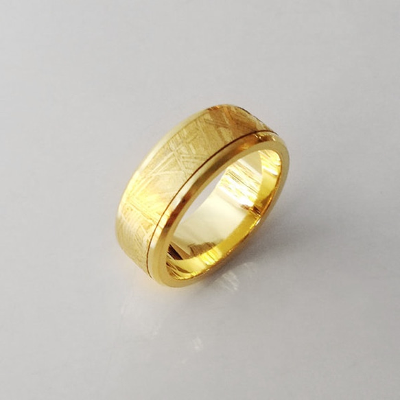 Rhodium/ Gold Plated Beveled Edges Meteorite Ring 1枚目の画像