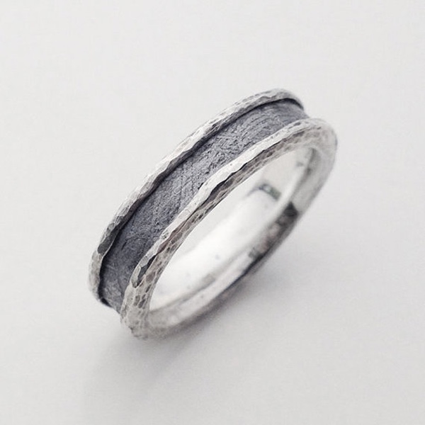 Rustic -Hammered Silver Meteorite Inlay Band Ring