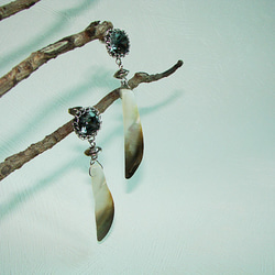獨家網編銀夜水晶 造型珠母貝長耳環˙Jill&Joe獨家設計款˙施華洛世奇元素水晶 第5張的照片