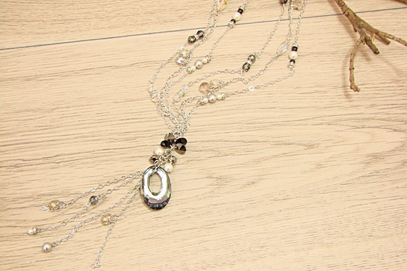 宇宙黑色水晶流蘇項鍊˙Jill&Joe獨家設計 施華洛世奇水晶元素 珍珠 第4張的照片
