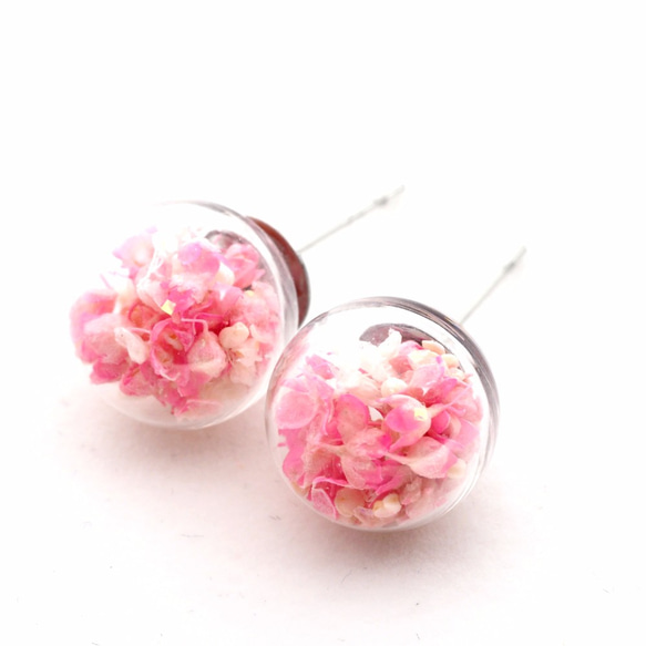 「愛家作-OMYWAY」DIY 手工制作 乾花 押花 復古 粉紅 白色 滿天星 玻璃球 耳針 耳環 第2張的照片
