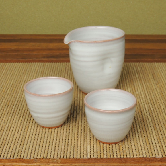 清酒套裝（白色） 第1張的照片