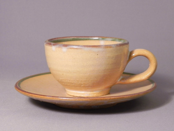コーヒーカップ＆ソーサー（グリーン×ブラウン） 2枚目の画像