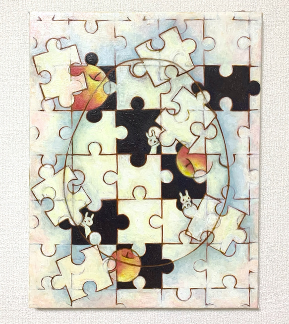 原画 油絵 エッグパズル リンゴとうさぎとたまごのアート 抽象画  F6号 ホワイト モダンアート 1枚目の画像