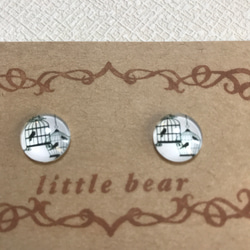 ワンポイントピアス モノトーン 鳥かご little bear 2枚目の画像