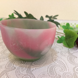 幻のガラス工芸パートドヴェール技法で制作したクレマチスをモチーフに