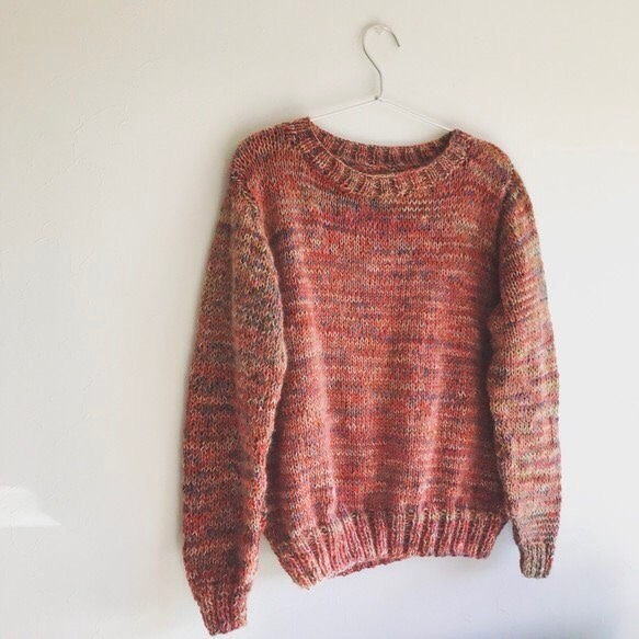フラミンゴピンクのセーター 1枚目の画像
