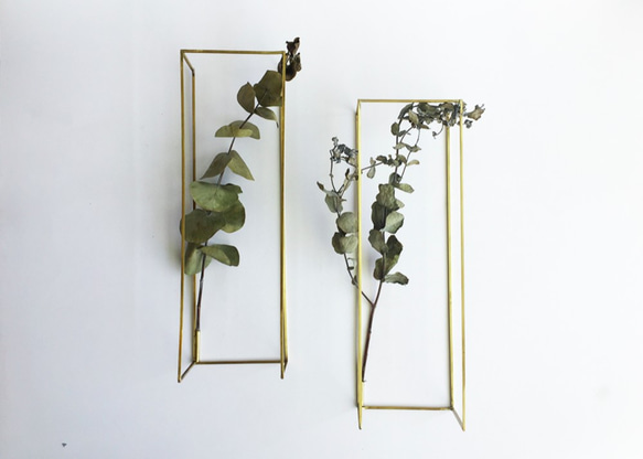 花瓶 一輪挿し / Brass plant holder 3枚目の画像