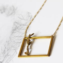 YANGYANG Frame Necklace / YANGYANG 植物園ネックレス 5枚目の画像