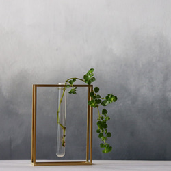 花瓶 / Brass plant holder 1枚目の画像