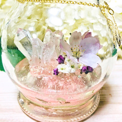 Special Crystal… Cherry blossom 水晶と本物の桜【受注製作】 2枚目の画像