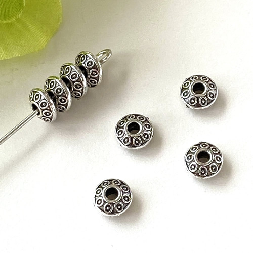 998】ロンデルとメタルビーズのピアス／イヤリング