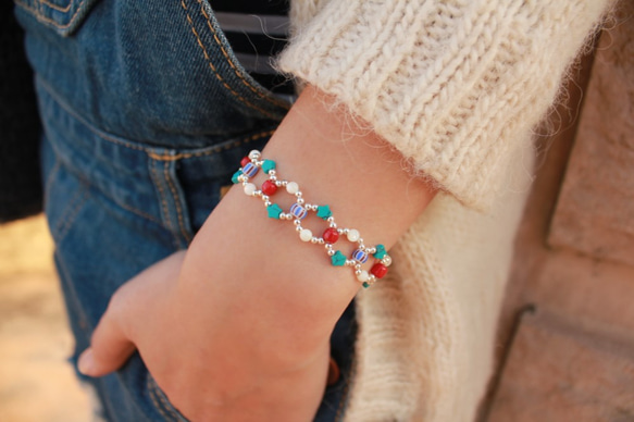 ◆hippie◆Infinity│Turquoise Meets Ceramic&Shell bead Bracelet 3枚目の画像