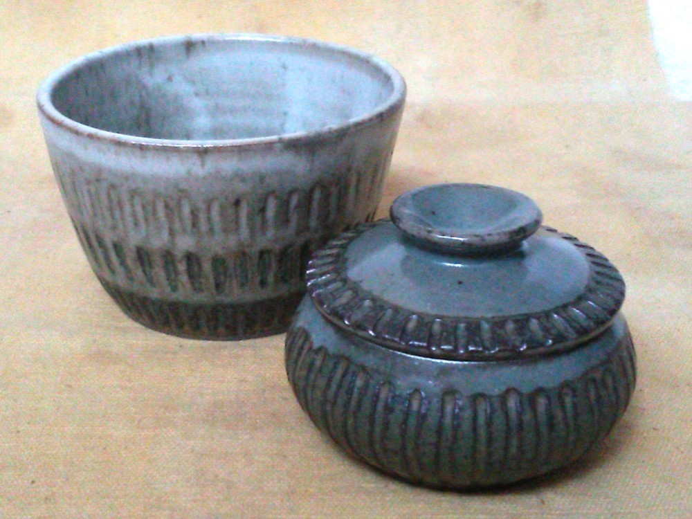 ＊送料無料＊小さい蓋物と蕎麦猪口のセット～溝線文様2