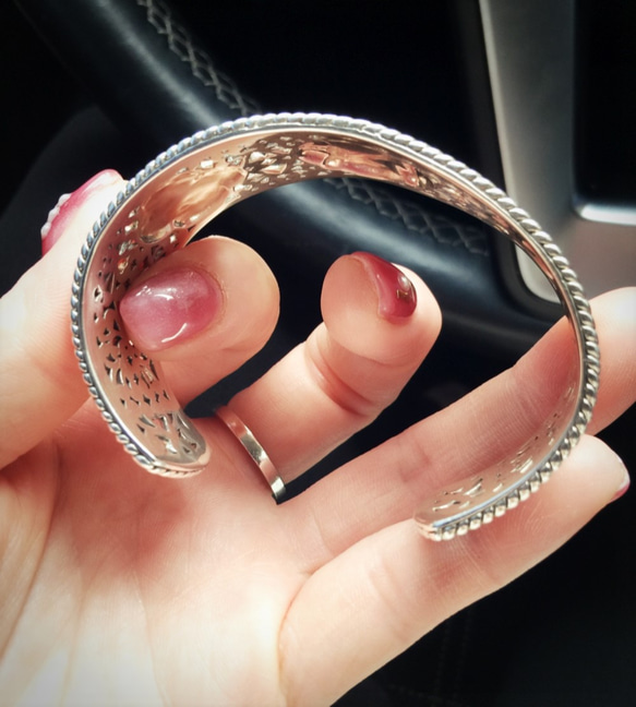 ((Sold)) 歐洲拜占庭 華麗寬版銀環!! 維多利亞復古&優雅風格 (重磅) 手工handmade 銀手環 第4張的照片