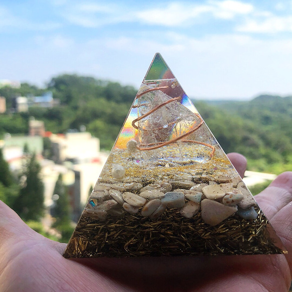 Pure 純粹的美好 - opal 蛋白石- 奧剛石金字塔 第3張的照片