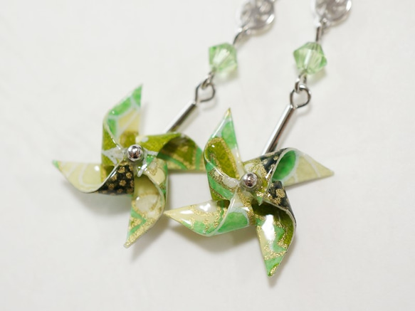 千代紙】風車ピアス グリーン系 ピアス（スタッド・一粒