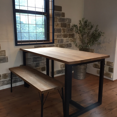 ダイニングテーブル パイン材×鉄脚 G type / 1350*700*H 720