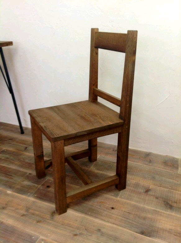 chair 2枚目の画像
