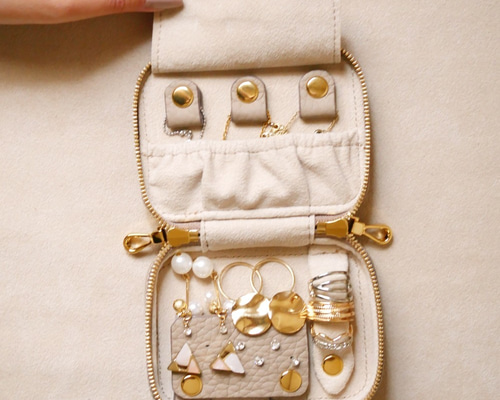 0_1e9ebb97834e5ae643affeb5ead4