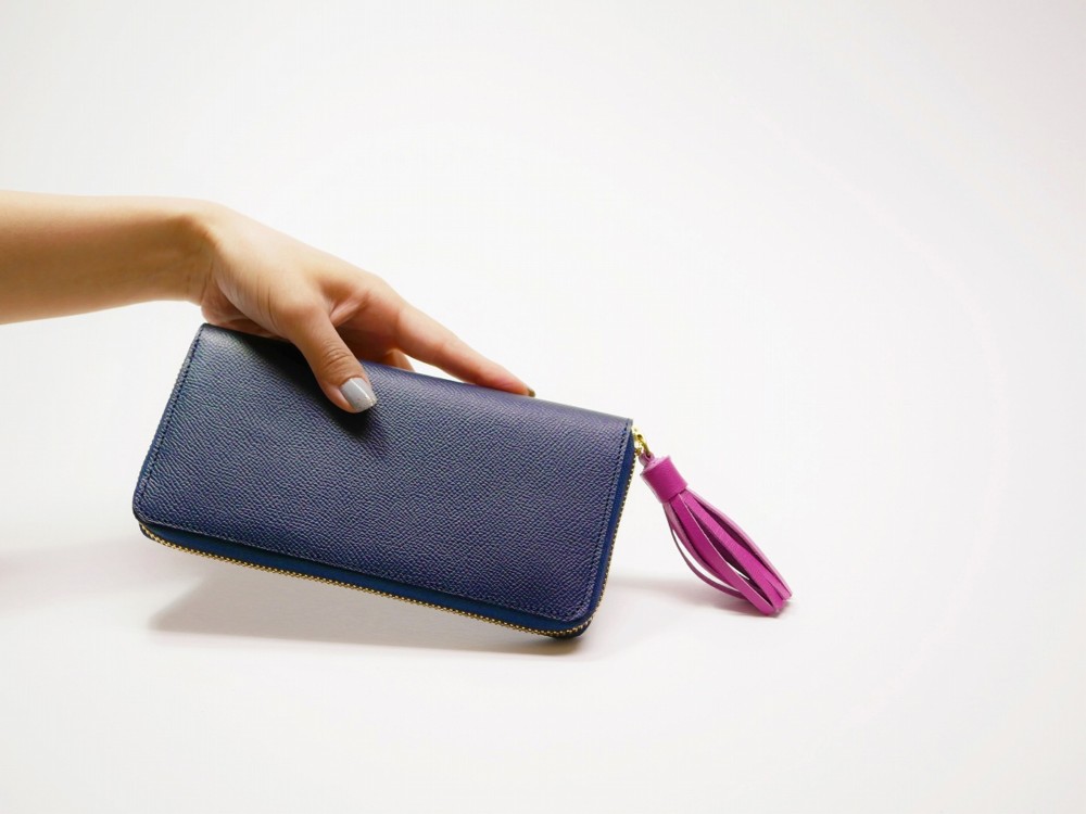 【Expression】選べるタッセル　ラウンドファスナー長財布　ヴォーエプソン　ブルーニュイ　名入れ可