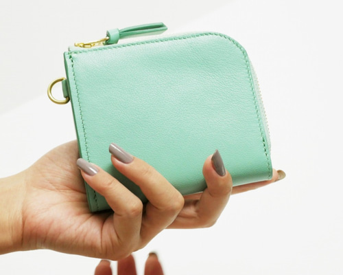 Curious】L字ファスナー短財布 ミントグリーン ヤギ革 その他ミニ財布