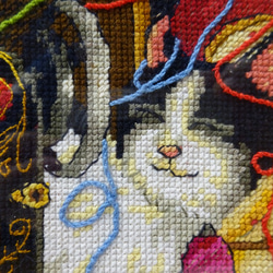 【Dimensions】Maggie Messmaker クロスステッチ 刺繍 猫 ミシン 糸 2枚目の画像