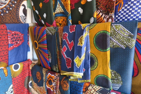 アフリカ布「チテンジ」（マラウィ産）【送料無料】　 6枚目の画像