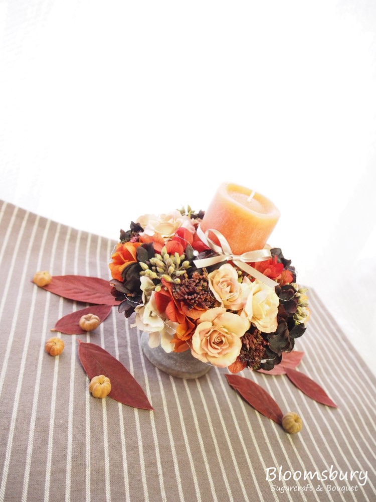 キャラメル色のキャンドルアレンジ