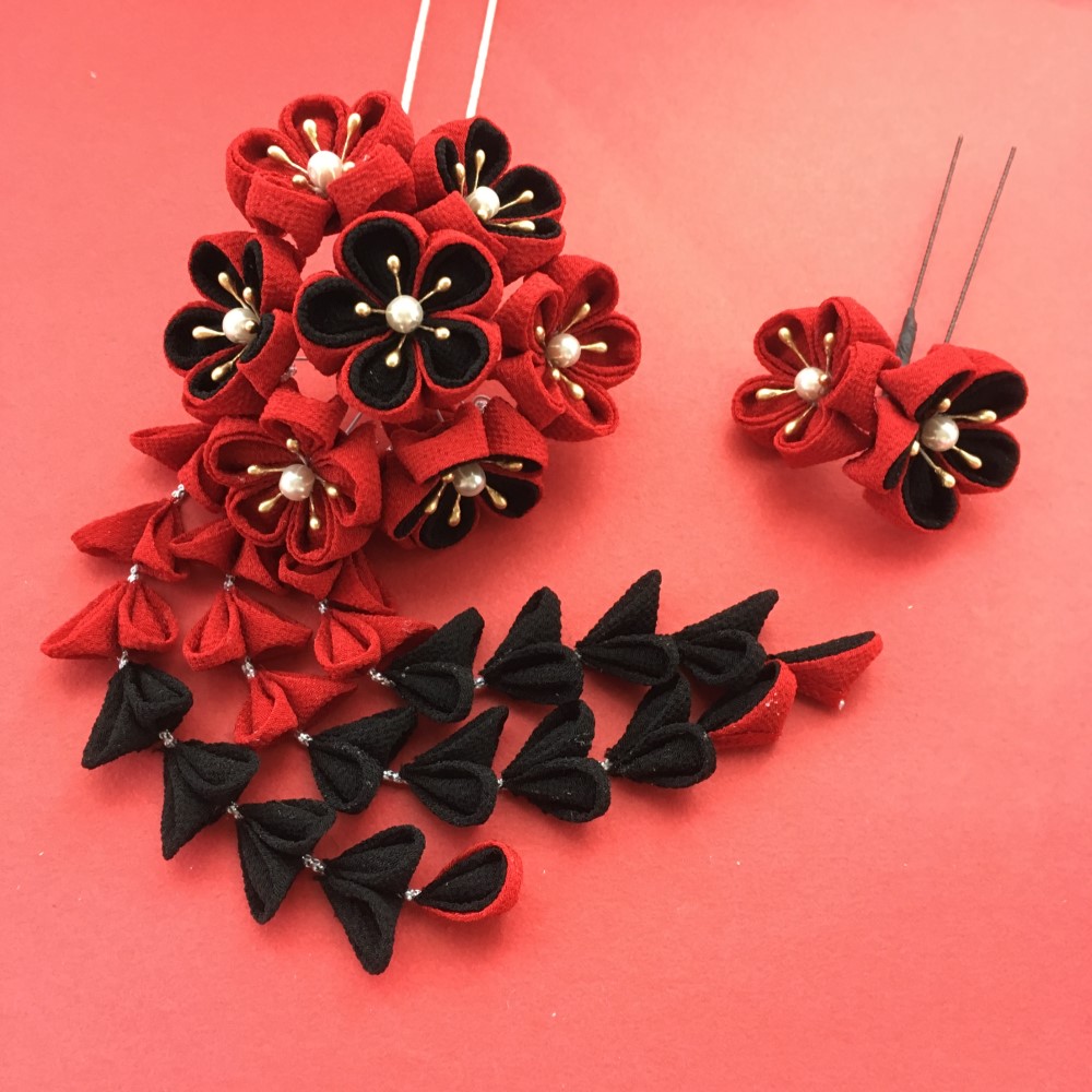 赤と黒モダン簪