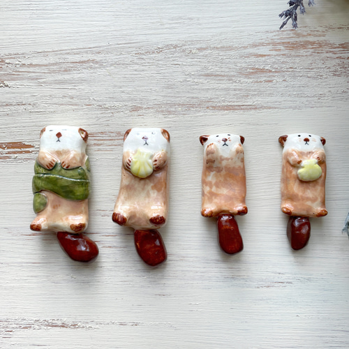 ラッコの箸置き(茶)/陶器 ラッコ 箸・箸置き waco ＊ neco 通販