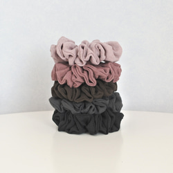 リネンのシュシュ...焦げ茶＊ゴム穴付き 5枚目の画像