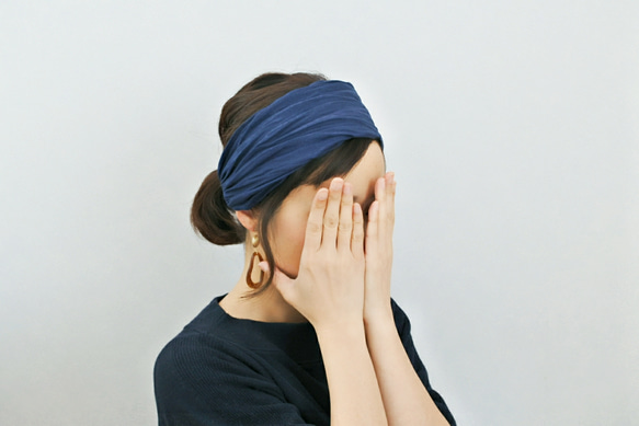 拉米亞麻頭巾...海軍藍色 第1張的照片
