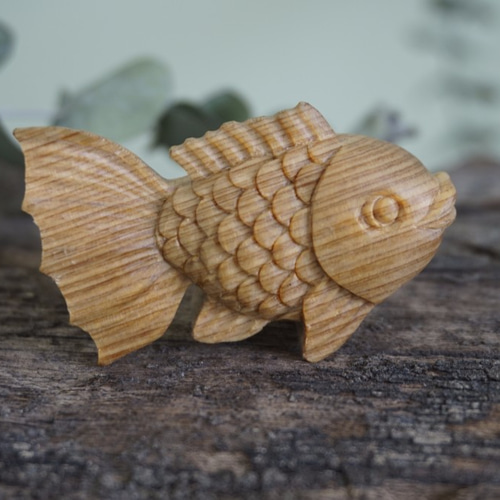 彫魚燒磁鐵(越檜) - 木彫りwoodcarving 古鳴木刻工作室磁鐵古鳴木刻