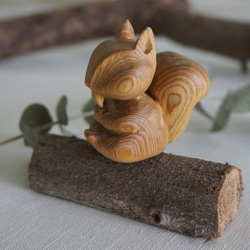 胖胖小松鼠 (越檜) - 木彫り woodcarving 古鳴木刻工作室 第5張的照片