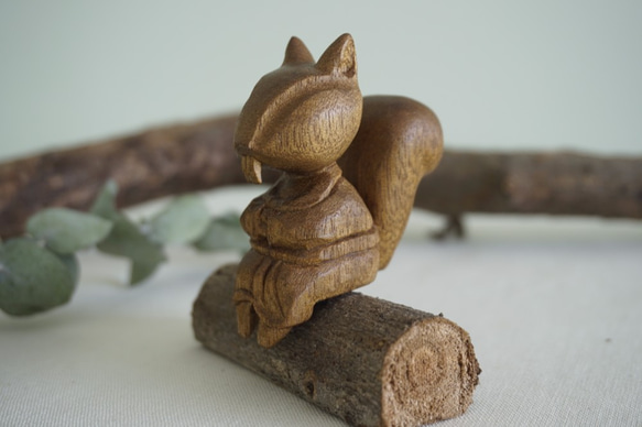 松鼠 (樟木) - 木彫り woodcarving 古鳴木刻工作室 第3張的照片