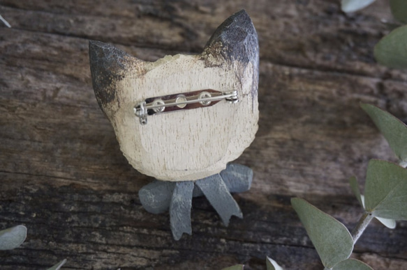 彩繪木彫貓咪胸針 ブローチ暹羅貓 - 木彫り woodcarving 古鳴木刻工作室 第5張的照片