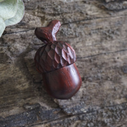 手刻木彫橡果。橡實 Acorn (紅酸枝) - 木彫り woodcarving 古鳴木刻工作室 第3張的照片