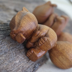 木彫 杯緣小松鼠 (樟木) - 木彫り woodcarving 古鳴木刻工作室 第4張的照片