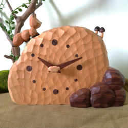 木彫小狐狸時計(越檜x胡桃木)- 木彫り woodcarving 古鳴木刻工作室 第1張的照片