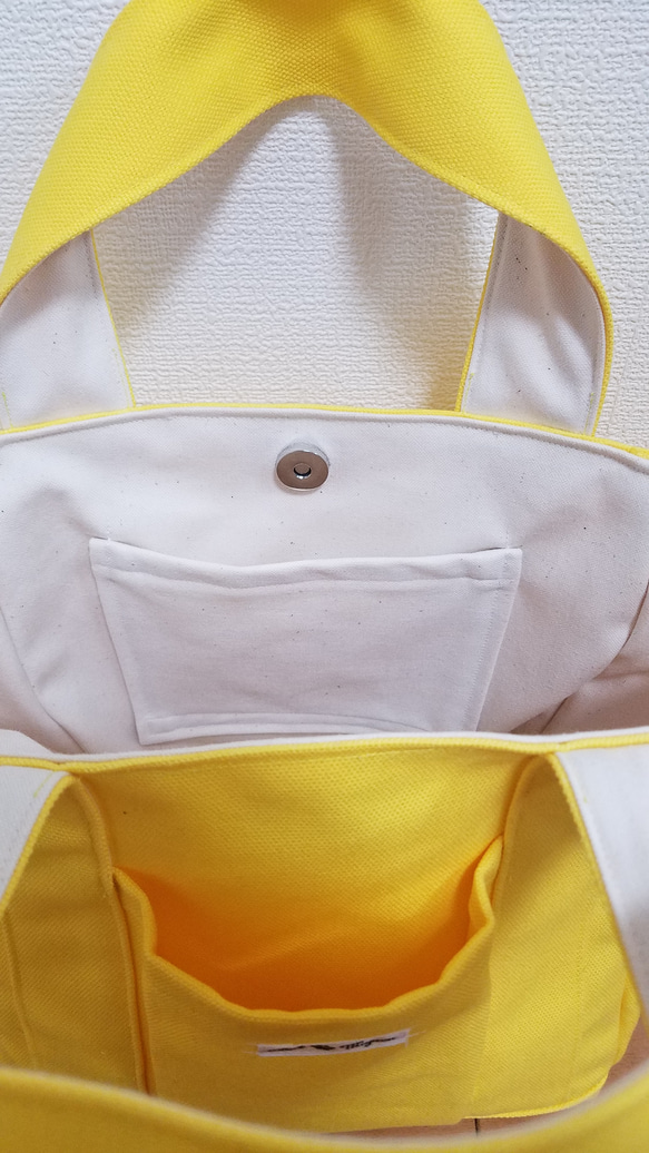 帆布のポケットが5つのトートバッグ　レモン 5枚目の画像