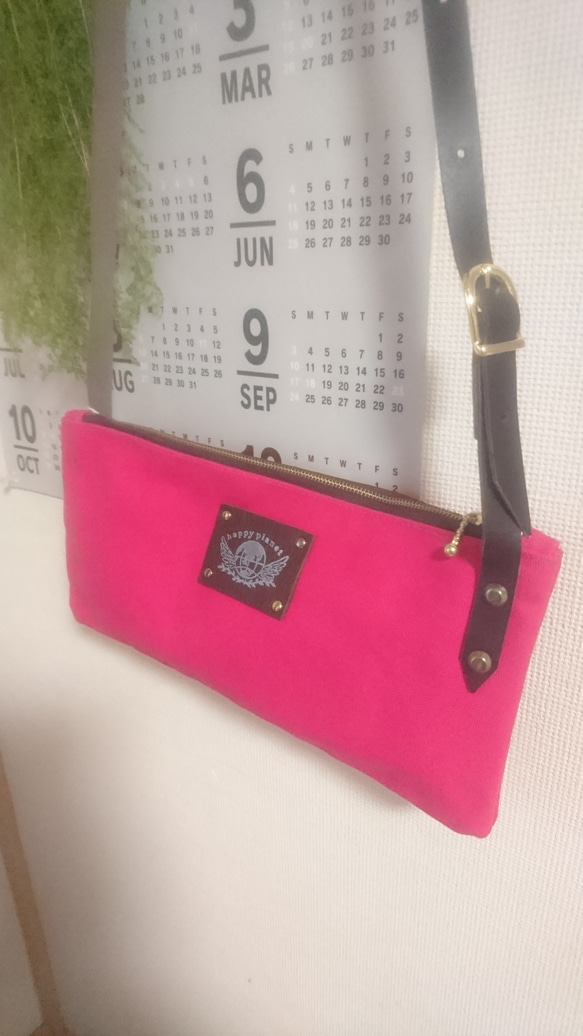 長財布のための帆布のサコッシュshocking pink ショッキングピンク 3枚目の画像