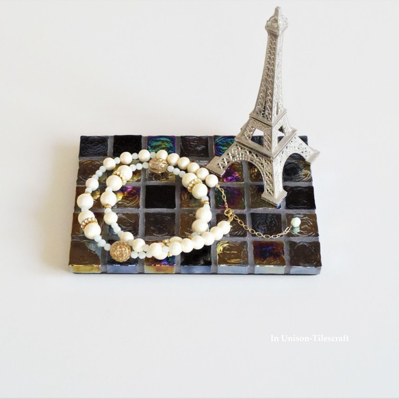 ブラック Slim ガラスモザイクタイルのディスプレイトレイmini（飾り台・小物置き）【受注制作】 10枚目の画像